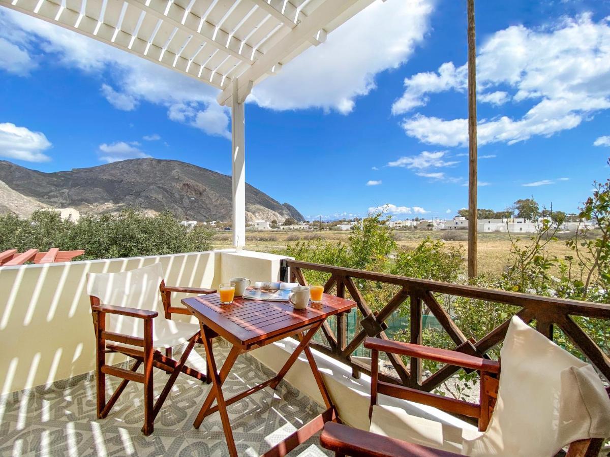 Almyra Villa Perissa  Exterior photo